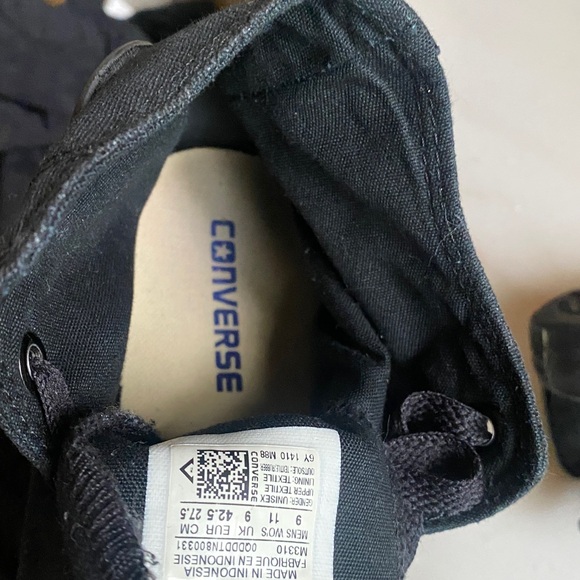 Converse All Star Black on Black High-Tops Men’s Sz 9 - Picture 8 of 9